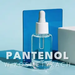 Szklana buteleczka z pipetką, pełna przejrzystego płynu, na tle błękitu i geometrycznych form. Odkryj, jakie panthenol na twarz efekty możesz uzyskać!