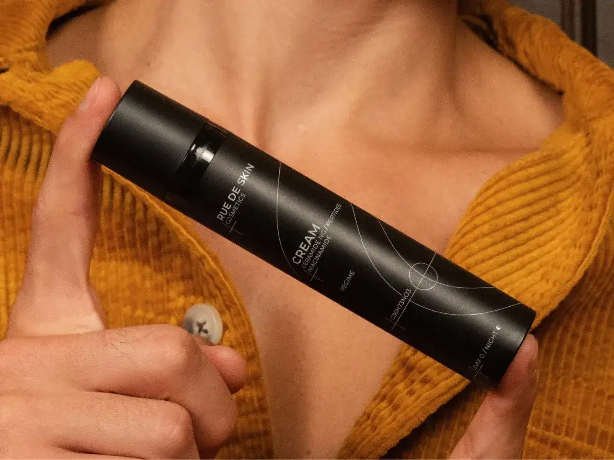 Retinol czy niacynamid? Wybierz idealny dla Twojej skóry!