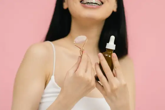 Retinol i kwas hialuronowy - jak łączyć bez podrażnień?